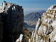 38 Scorcio verso Lecco, Valmadrera,Moregallo, Corni di Canzo,...
